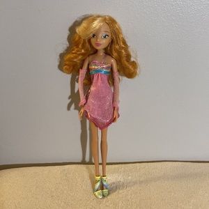 Winx Club doll Flora